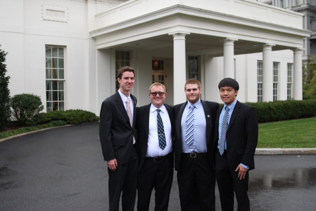 The WNUW group outside the West Wing